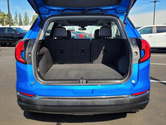 2024 GMC Terrain AWD AT4