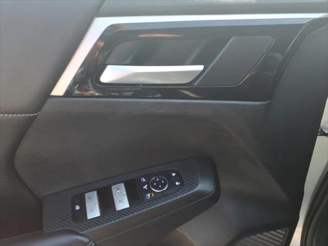 2024 Mitsubishi Outlander PHEV SE S-AWC