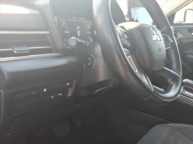 2024 Mitsubishi Outlander PHEV SE S-AWC