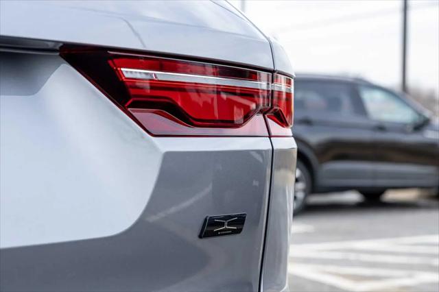 2026 Jaguar F-PACE R-Dynamic S P250 AWD Automatic