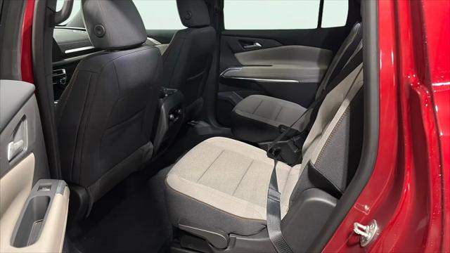 2026 Chevrolet Traverse AWD LT