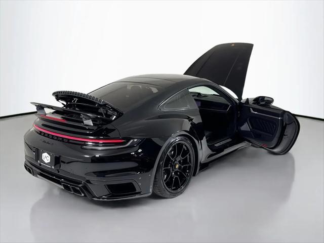 2021 Porsche 911 Turbo S