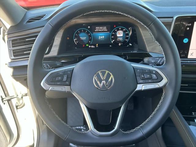 2026 Volkswagen Atlas SE with Technology