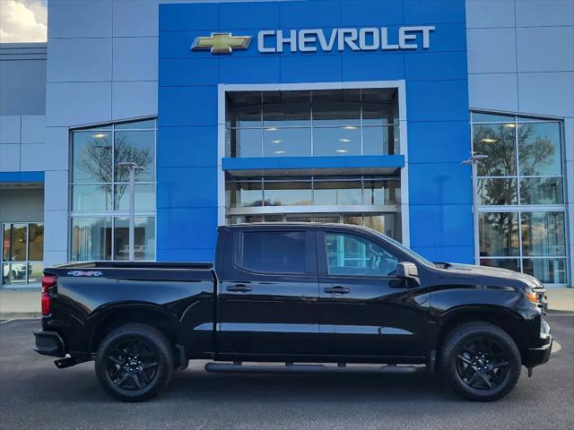2026 Chevrolet Silverado 1500 4WD Crew Cab Short Bed Custom