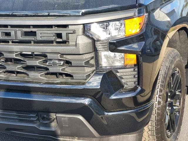2026 Chevrolet Silverado 1500 4WD Crew Cab Short Bed Custom