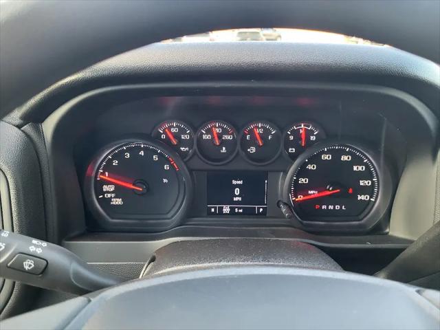 2026 Chevrolet Silverado 1500 4WD Crew Cab Short Bed Custom