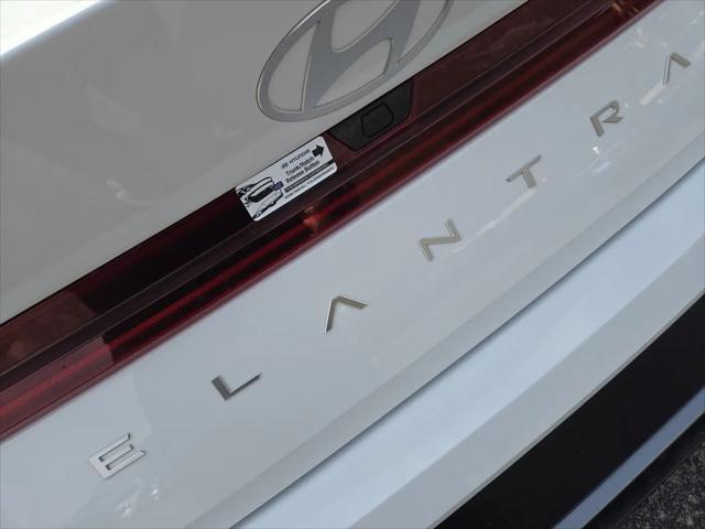 2026 Hyundai Elantra Hybrid Limited