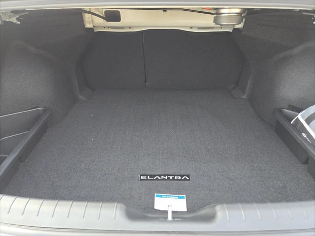2026 Hyundai Elantra Hybrid Limited