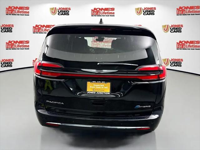 2025 Chrysler Pacifica Hybrid Select