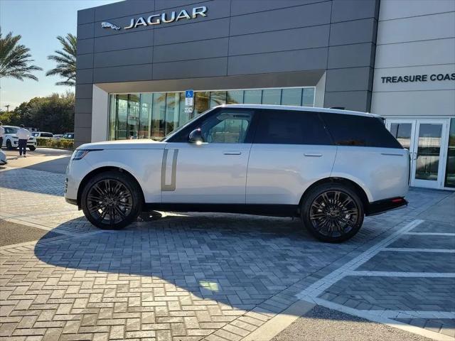 2026 Land Rover Range Rover P530 SE