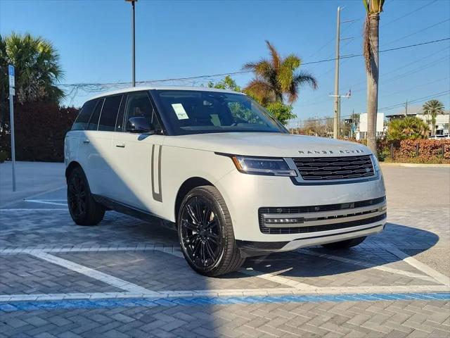 2026 Land Rover Range Rover P530 SE