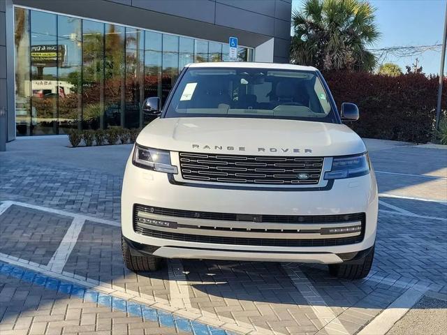 2026 Land Rover Range Rover P530 SE