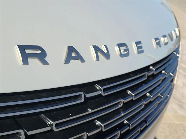 2026 Land Rover Range Rover P530 SE
