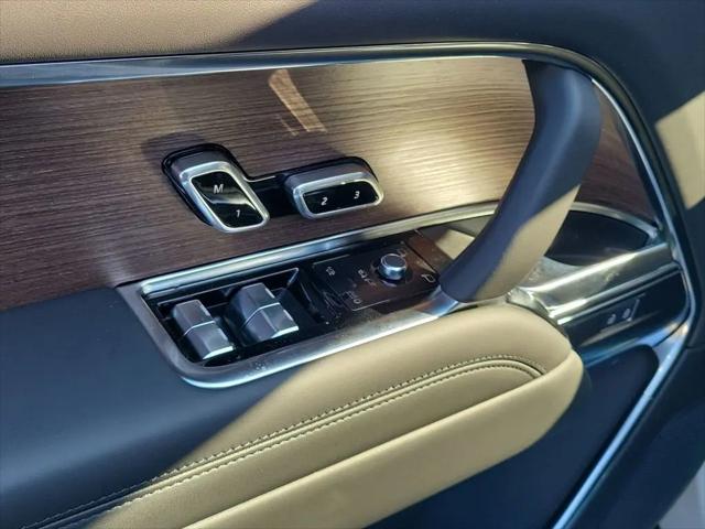 2026 Land Rover Range Rover P530 SE