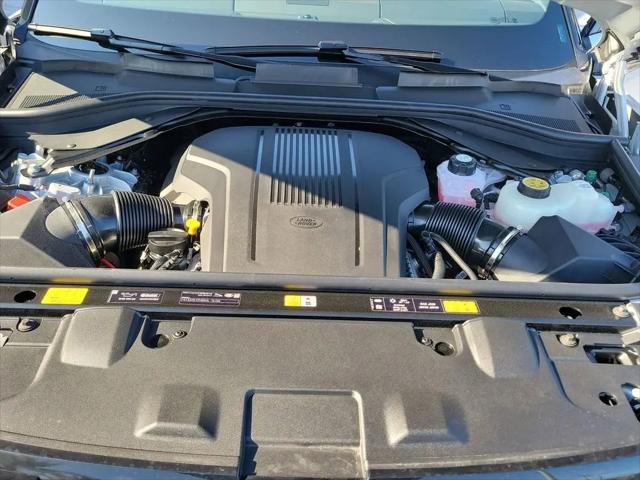 2026 Land Rover Range Rover P530 SE