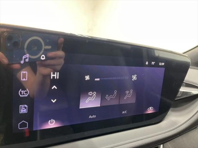 2026 Buick NV Preferred FWD