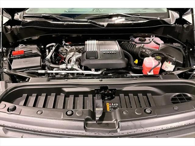 2026 Chevrolet Silverado 1500 4WD Crew Cab Short Bed Custom Trail Boss