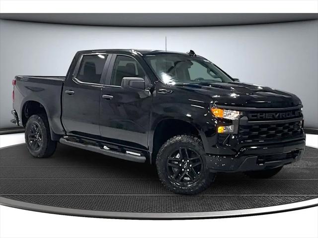 2026 Chevrolet Silverado 1500 4WD Crew Cab Short Bed Custom Trail Boss