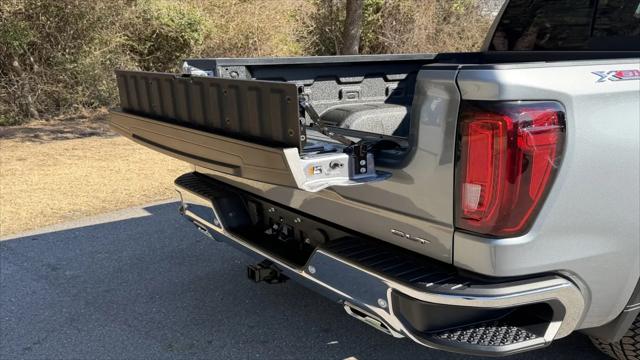 2026 GMC Sierra 1500 Crew Cab, Short Bed, SLT, 4WD