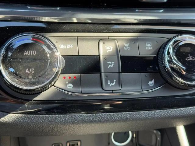 2026 Buick NV Sport Touring FWD