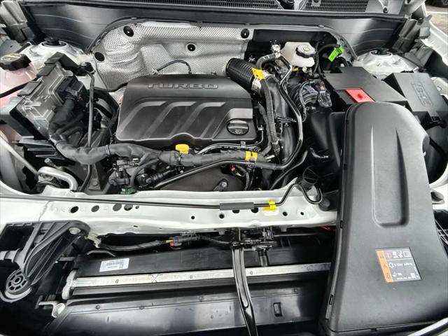 2026 Buick NV Sport Touring FWD