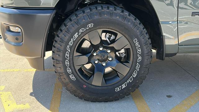 2026 Ram 1500 Warlock Crew Cab 4x4 5'7" Box