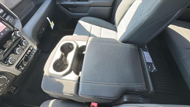 2026 Ram 1500 Warlock Crew Cab 4x4 5'7" Box