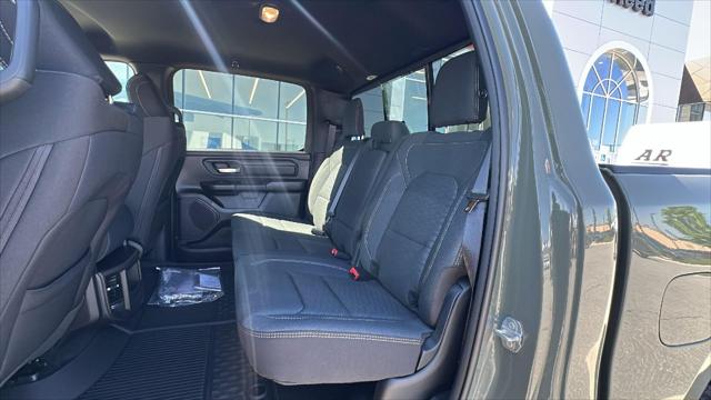 2026 Ram 1500 Warlock Crew Cab 4x4 5'7" Box