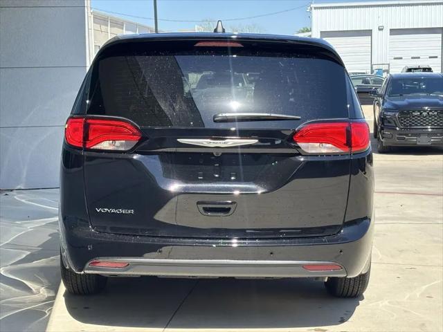 2026 Chrysler Voyager LX