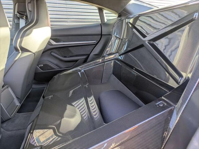 2025 Porsche Taycan Turbo GT w/Weissach Package