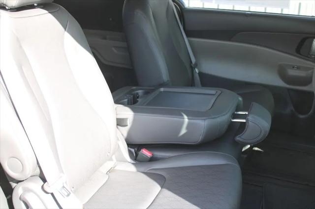 2026 Kia Carnival MPV EX