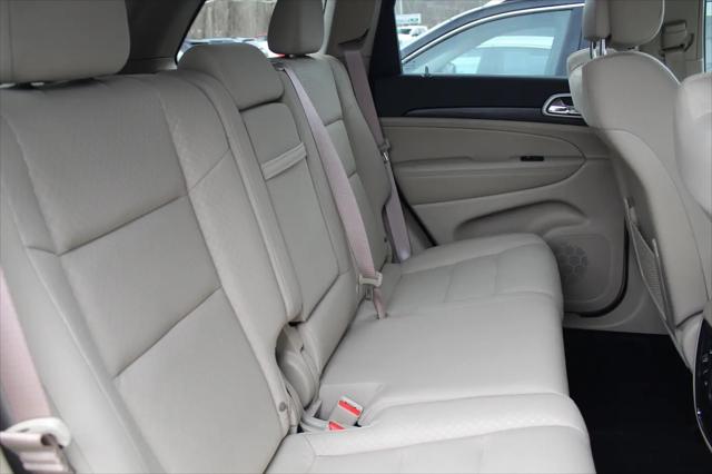 2022 Jeep Grand Cherokee Laredo E 4x4