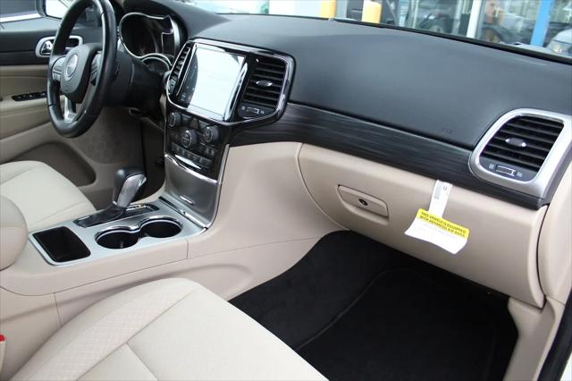2022 Jeep Grand Cherokee Laredo E 4x4