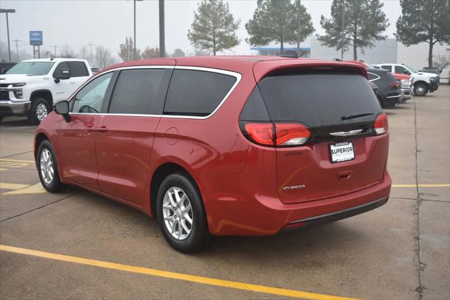 2026 Chrysler Voyager LX