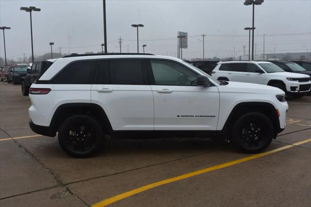 2026 Jeep Grand Cherokee Altitude 4x4