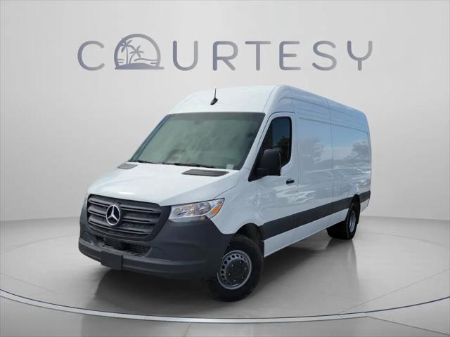 2026 Mercedes-Benz Sprinter 3500 High Roof 4-Cyl Diesel HO