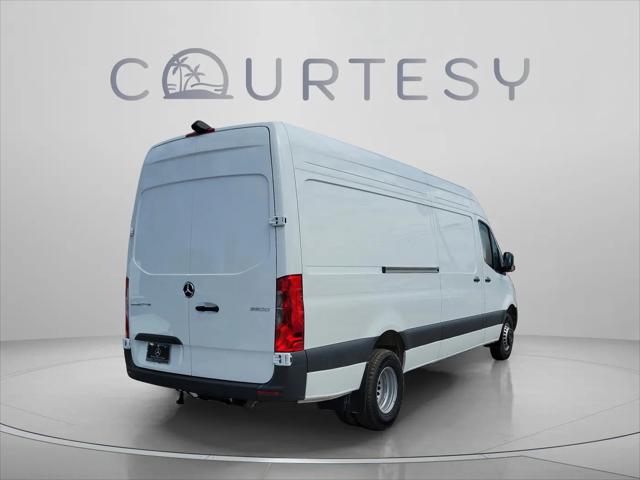 2026 Mercedes-Benz Sprinter 3500 High Roof 4-Cyl Diesel HO