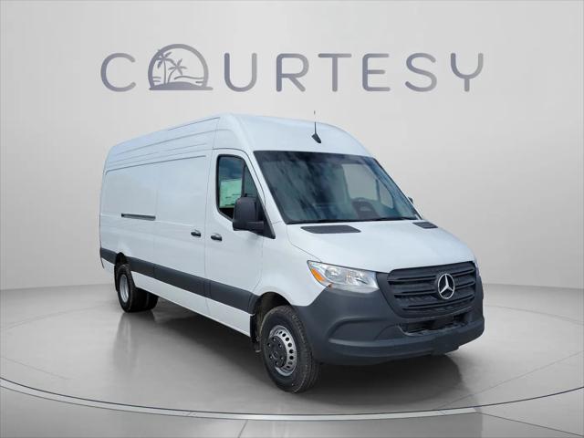 2026 Mercedes-Benz Sprinter 3500 High Roof 4-Cyl Diesel HO