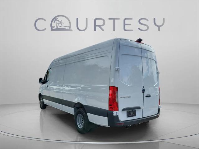 2026 Mercedes-Benz Sprinter 3500 High Roof 4-Cyl Diesel HO