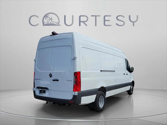 2026 Mercedes-Benz Sprinter 3500 High Roof 4-Cyl Diesel HO