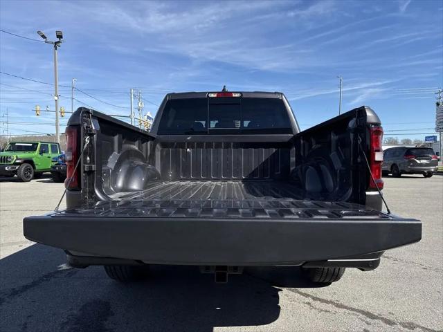 2026 Ram 1500 Big Horn Crew Cab 4x4 5'7" Box