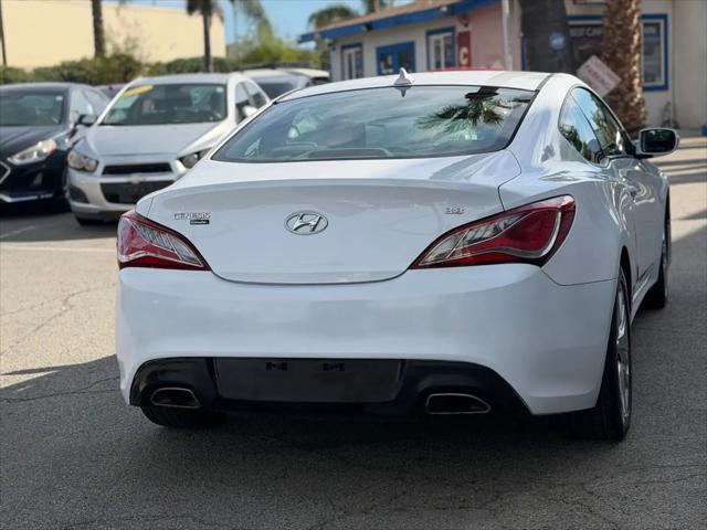 2015 Hyundai Genesis Coupe 3.8 Base