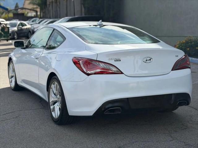 2015 Hyundai Genesis Coupe 3.8 Base