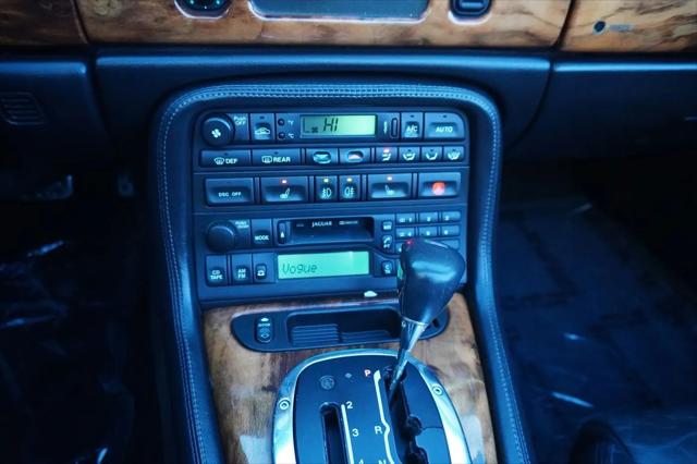 2006 Jaguar XK R
