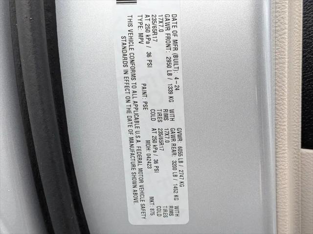 2024 Chrysler Pacifica Touring L