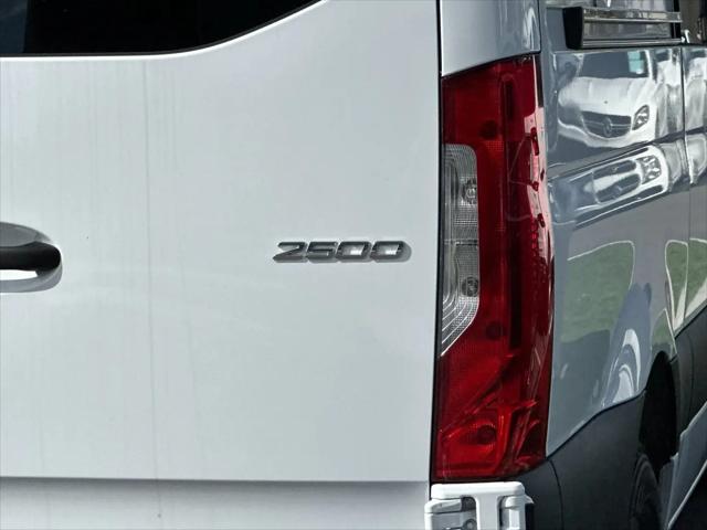 2026 Mercedes-Benz Sprinter 2500 Standard Roof 4-Cyl Diesel