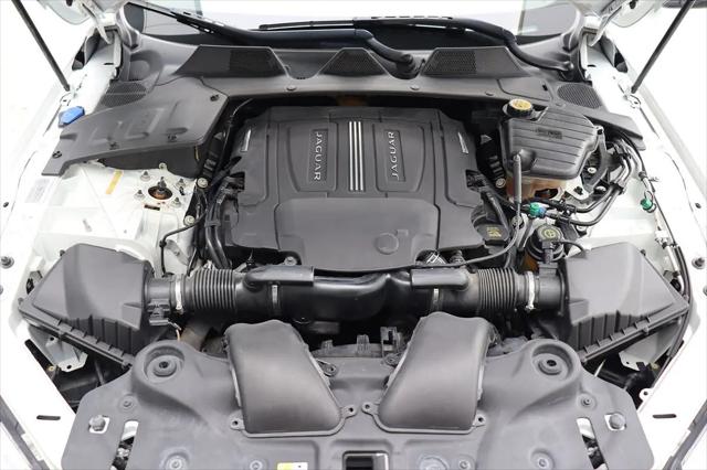 2014 Jaguar XJ Standard