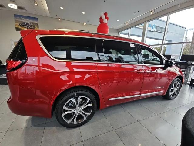 2026 Chrysler Pacifica Pinnacle AWD