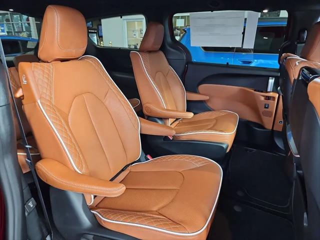 2026 Chrysler Pacifica Pinnacle AWD