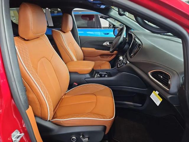 2026 Chrysler Pacifica Pinnacle AWD
